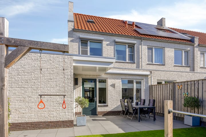 Foto 23 van Lover 145