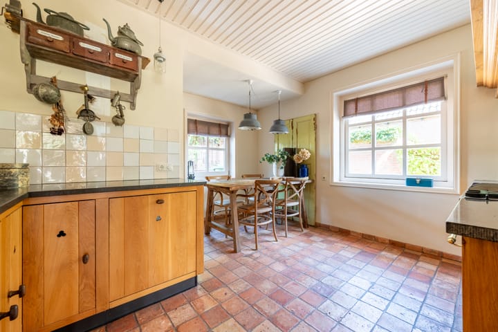 Foto 11 van Nieuwkuijksestraat 158-A