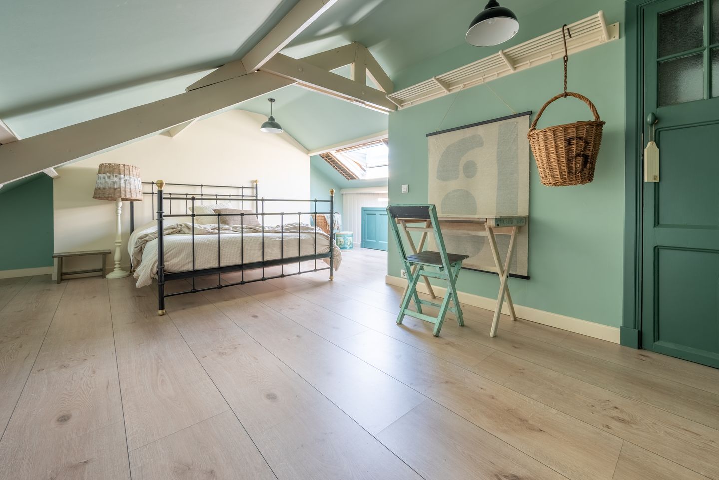 Photo 25 of Nieuwkuijksestraat 158-A