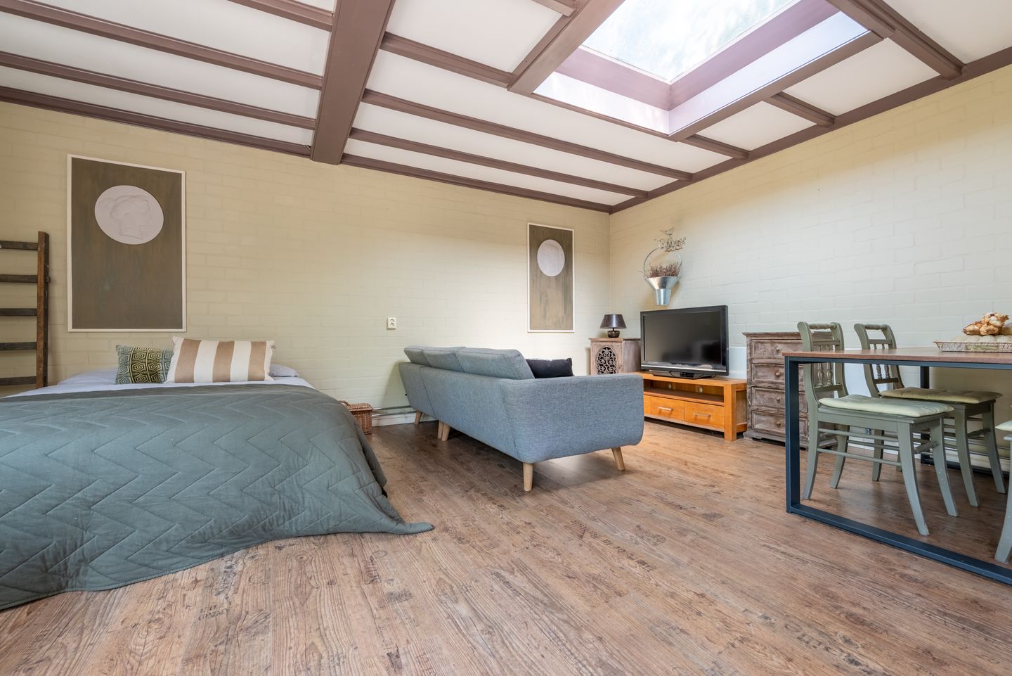 Photo 35 of Nieuwkuijksestraat 158-A