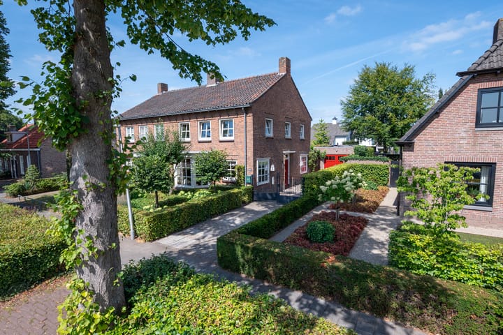 Foto 47 van Nieuwkuijksestraat 158-A