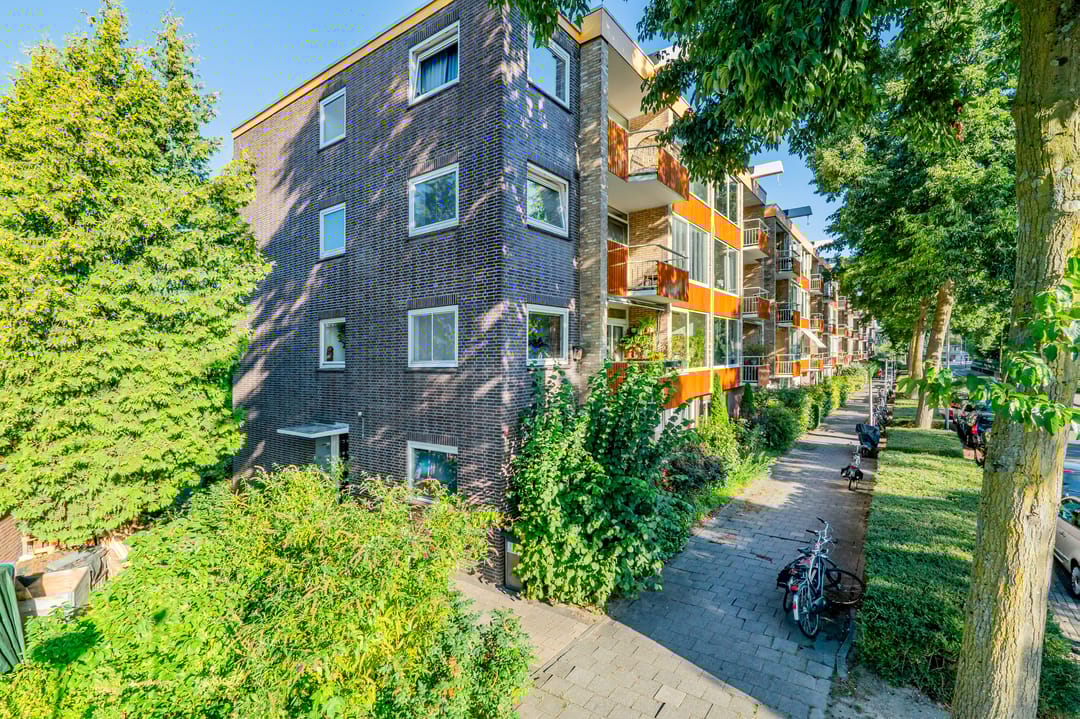 Photo 37 of Prins Bernhardlaan 11