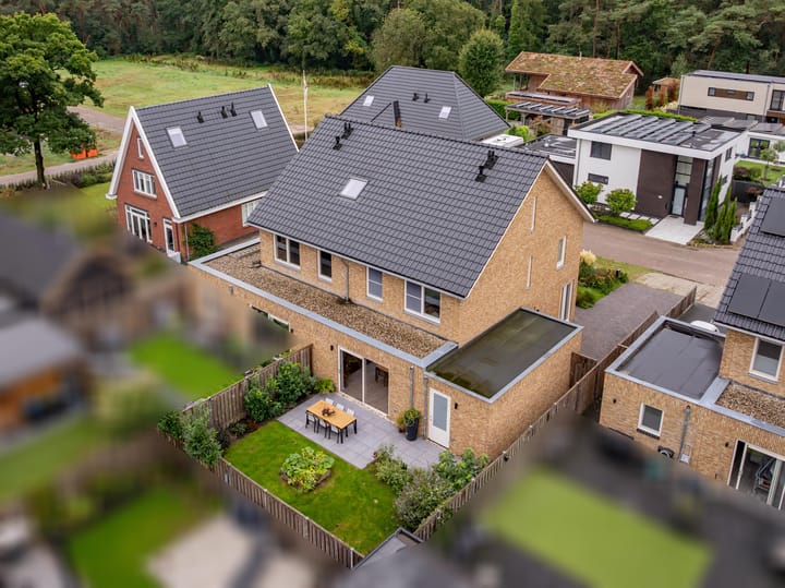 Foto 5 van Kroepnevel 25