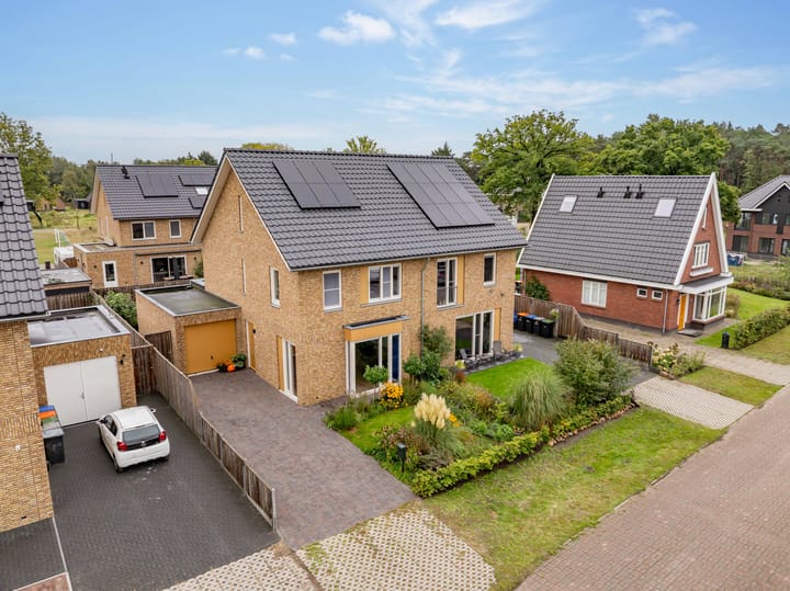 Foto 6 van Kroepnevel 25