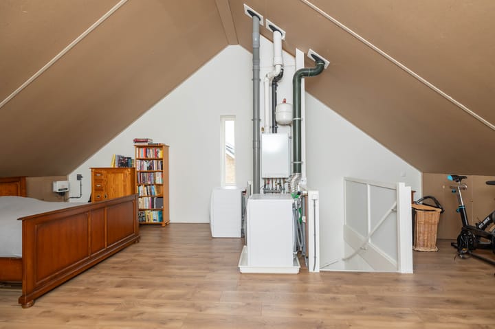 Foto 43 van Kroepnevel 25