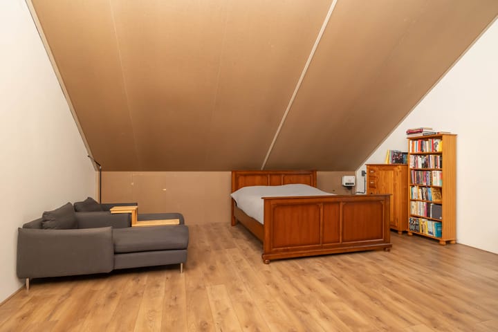 Foto 44 van Kroepnevel 25