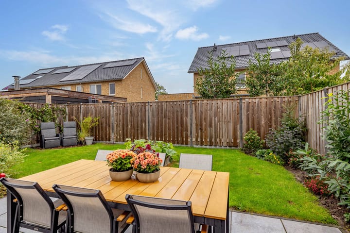 Foto 51 van Kroepnevel 25