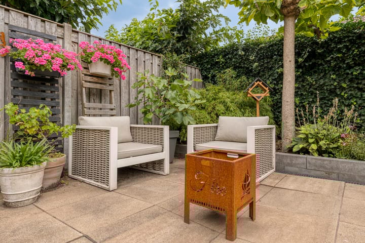 Photo 43 of Zevenblad 30