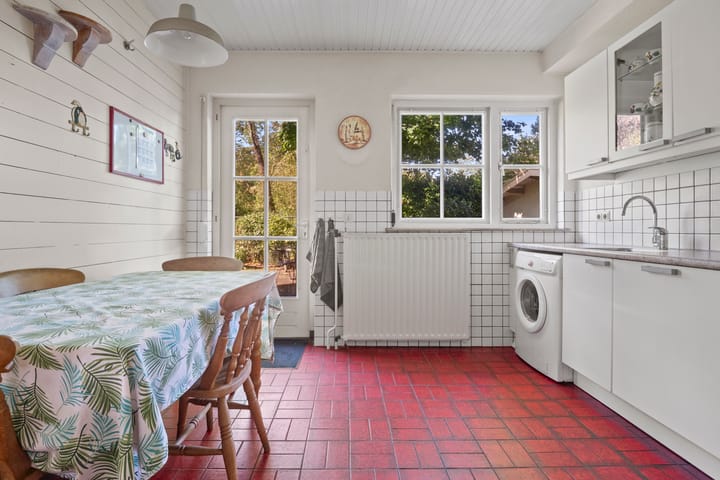 Photo 11 of Zuidoosterlaan 3