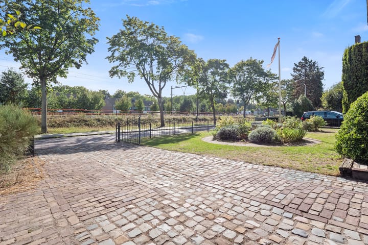 Photo 38 of Zuidoosterlaan 3