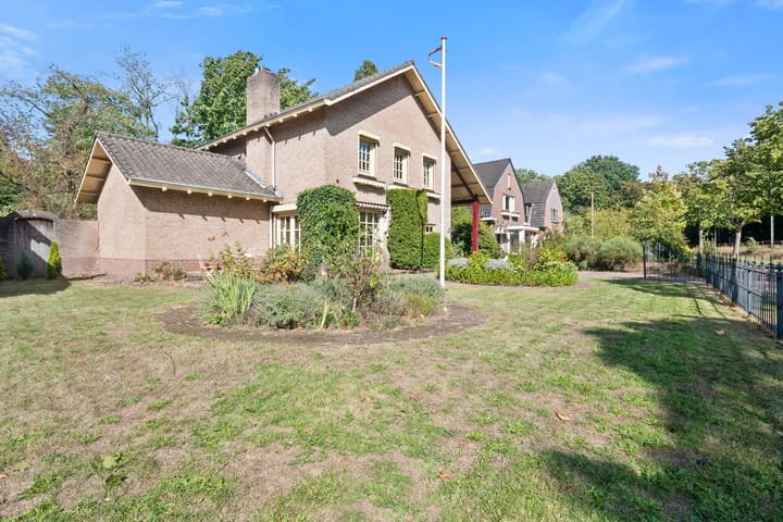 Photo 40 of Zuidoosterlaan 3