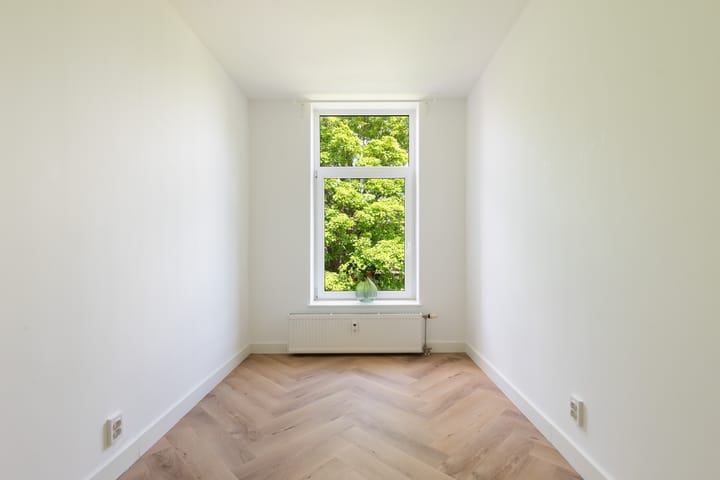 Foto 16 van Emmastraat 14-E