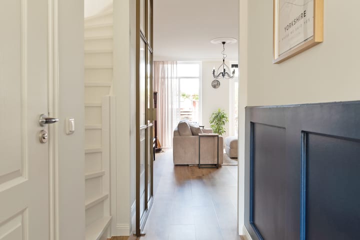 Foto 2 van Hindeloopenkade 78