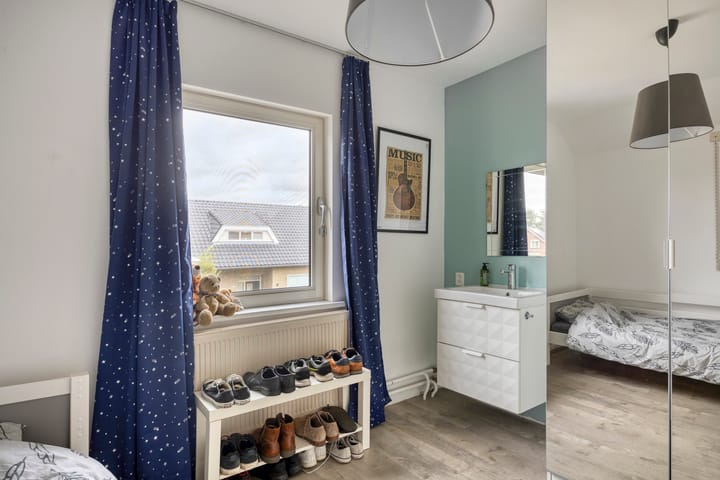 Photo 21 of Echternachstraat 2