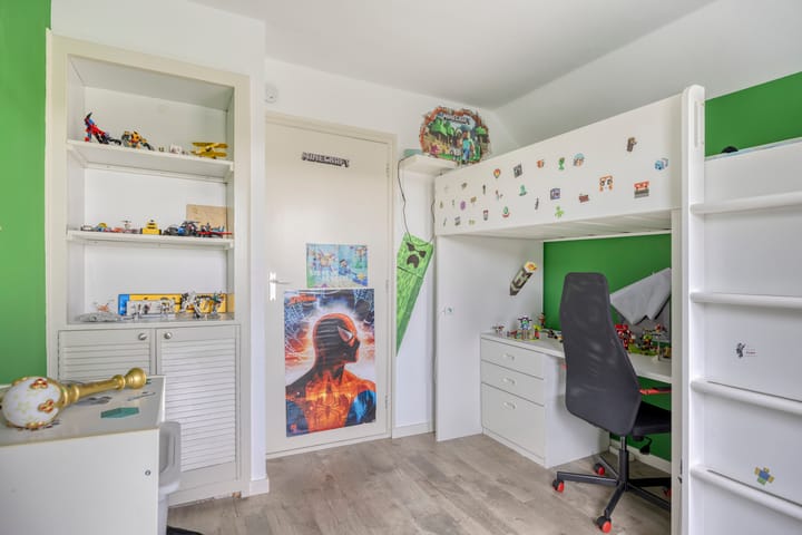 Photo 25 of Echternachstraat 2