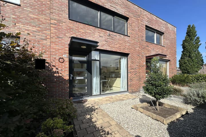 Foto 2 van Ubachsberg 37