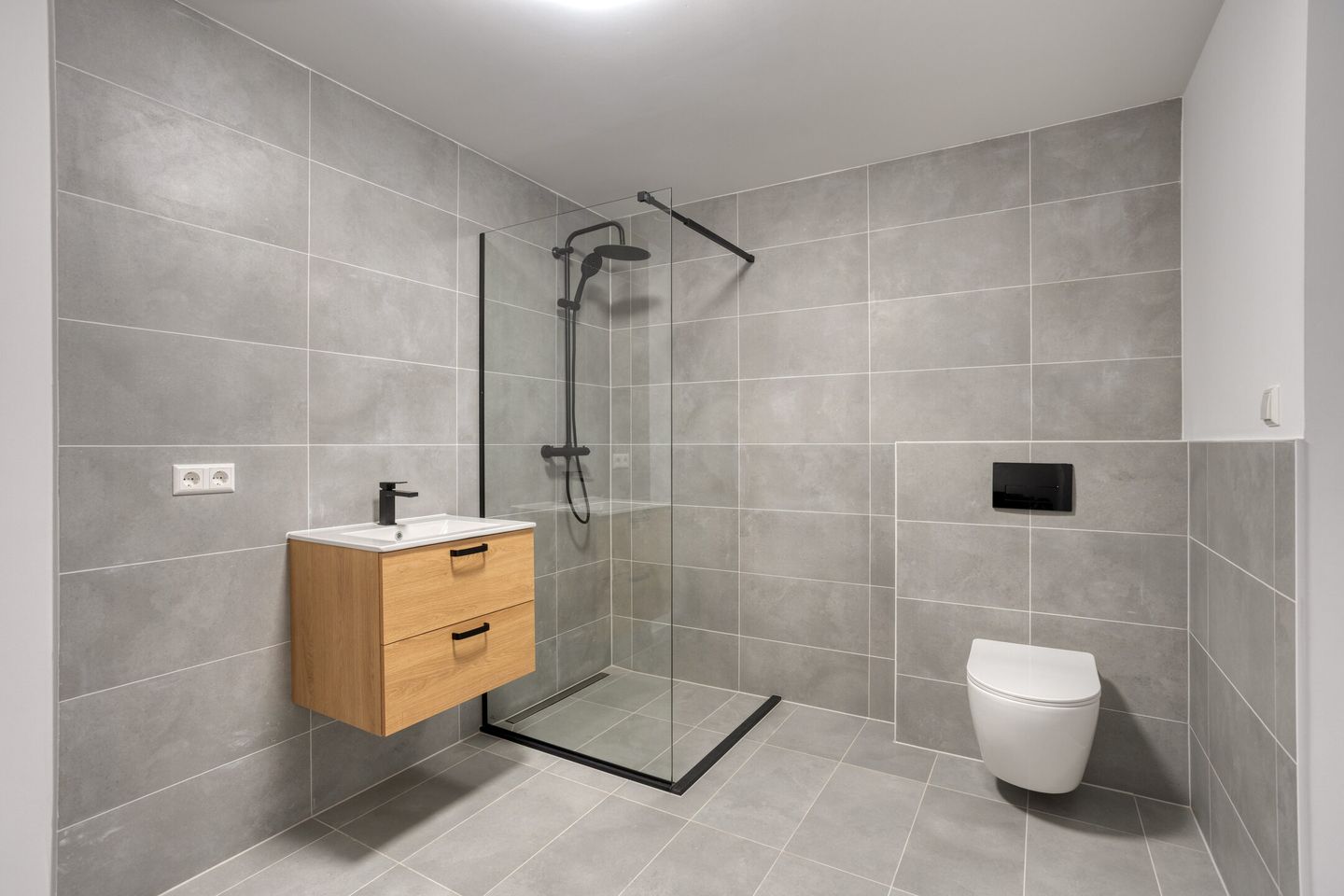 Photo 10 of Koninginnelaan 18-C