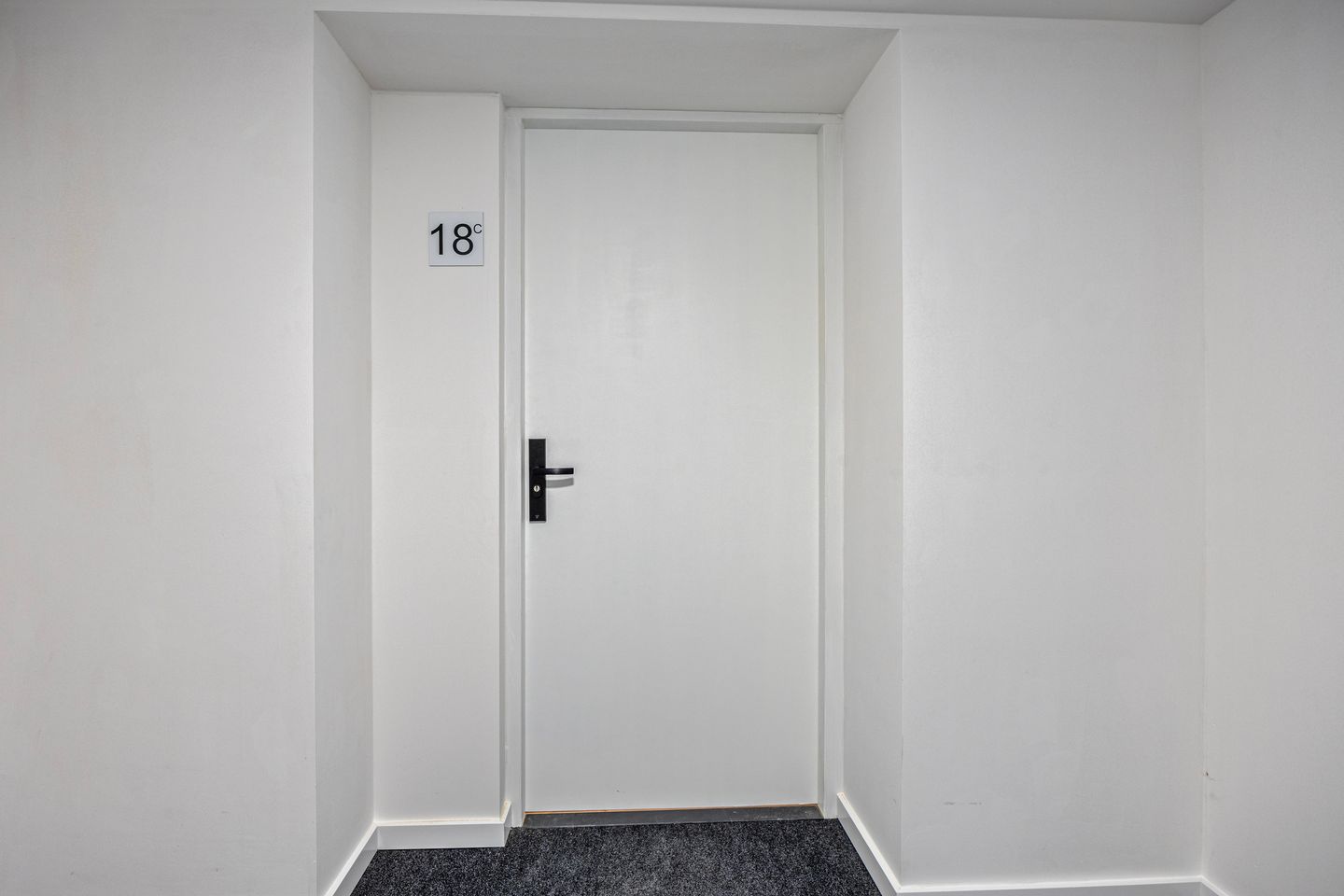 Photo 14 of Koninginnelaan 18-C