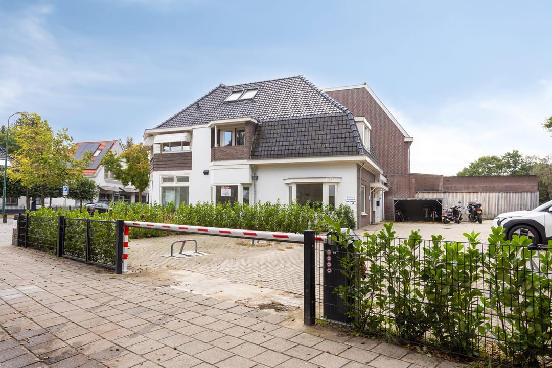 Photo 16 of Koninginnelaan 18-C