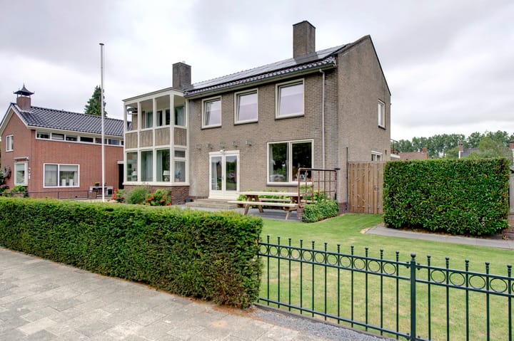 Photo 5 of Dr. Aletta Jacobsstraat 19