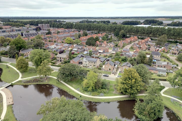 Photo 11 of Dr. Aletta Jacobsstraat 19