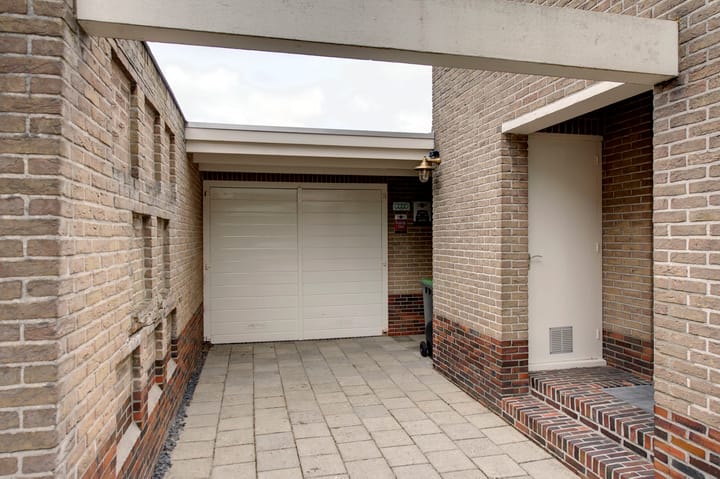 Photo 26 of Dr. Aletta Jacobsstraat 19