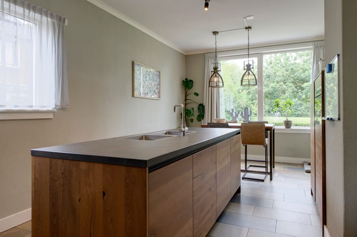 Photo 40 of Dr. Aletta Jacobsstraat 19