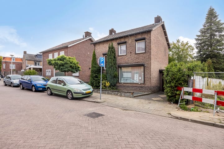 Photo 1 of Slakkenstraat 9