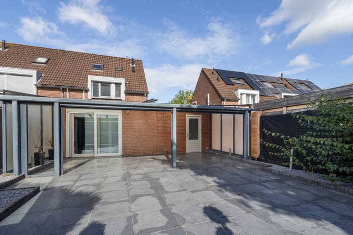 Foto 29 van Laurierstraat 4