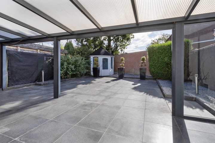 Foto 31 van Laurierstraat 4