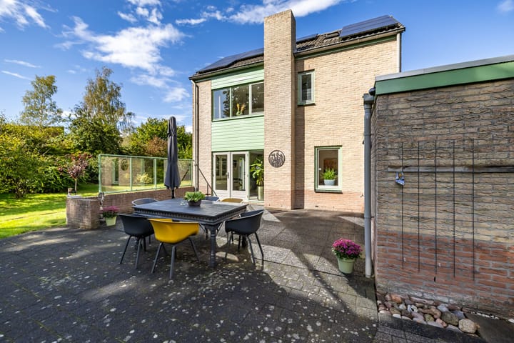 Foto 20 van Middendorp 25