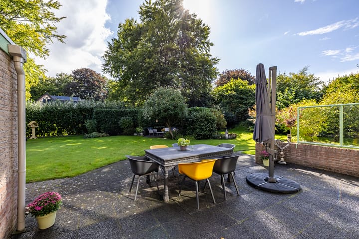 Foto 21 van Middendorp 25