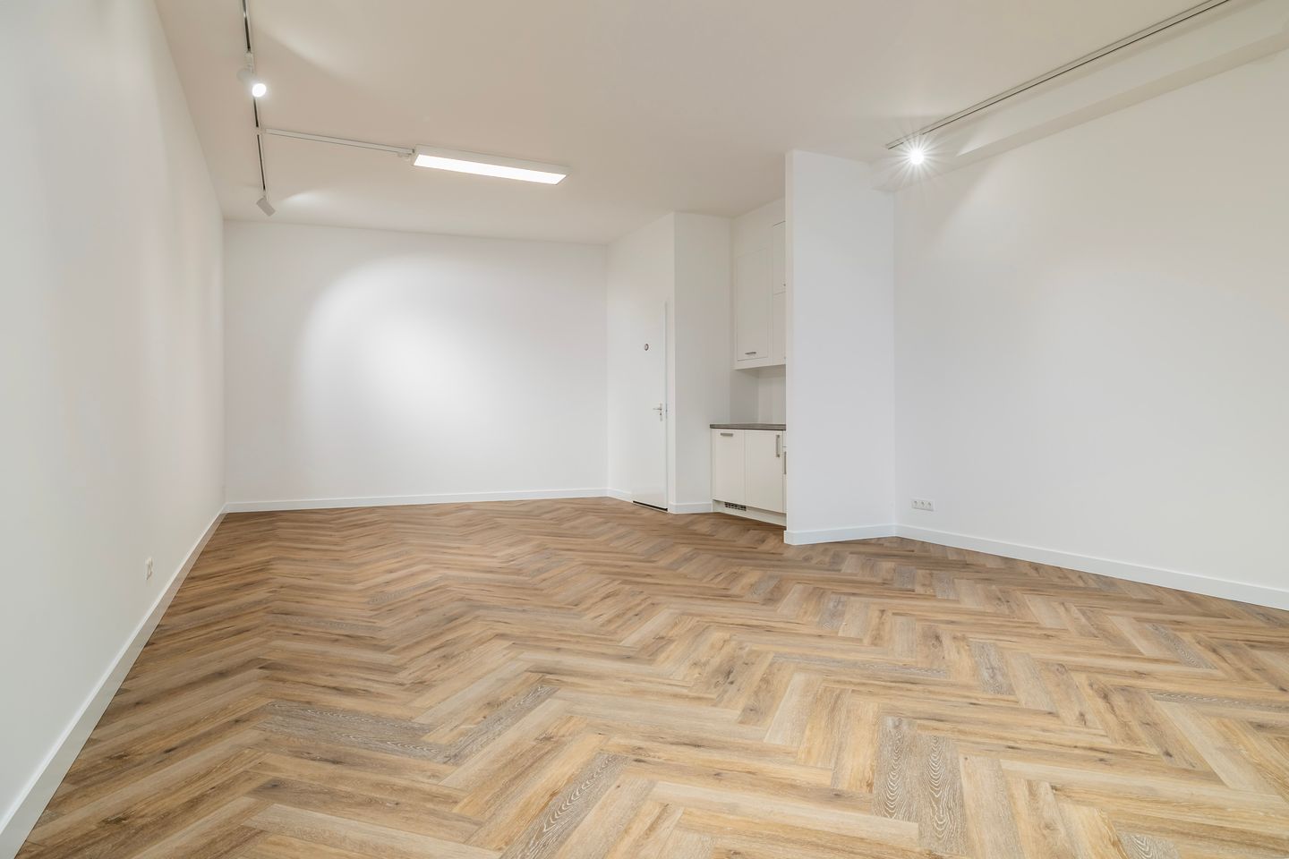 Bekijk foto 2 van Tolbrugstraat 16