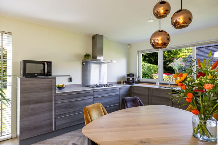 Foto 38 van Middendorp 25