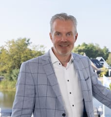 Frank Okhuijsen - Makelaar (Directeur)