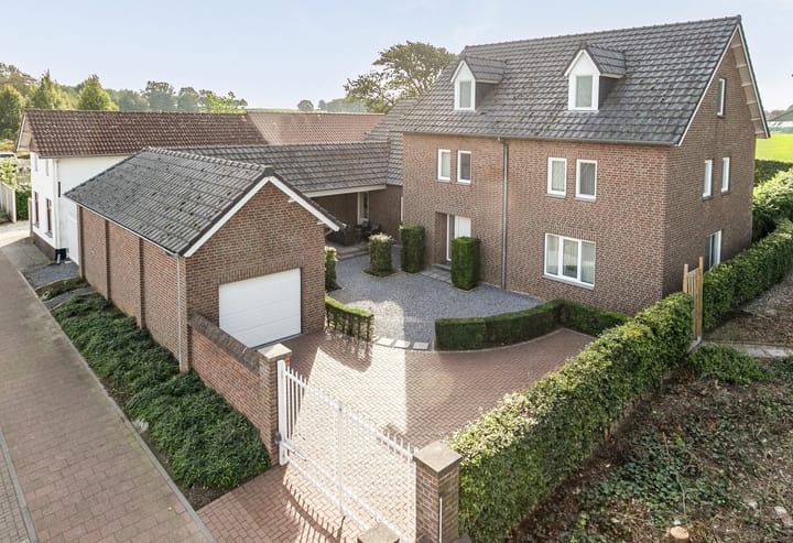 Foto 1 van Rijksweg 84