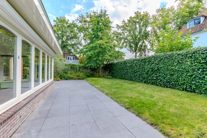 Photo 22 of Ruïnelaan 32