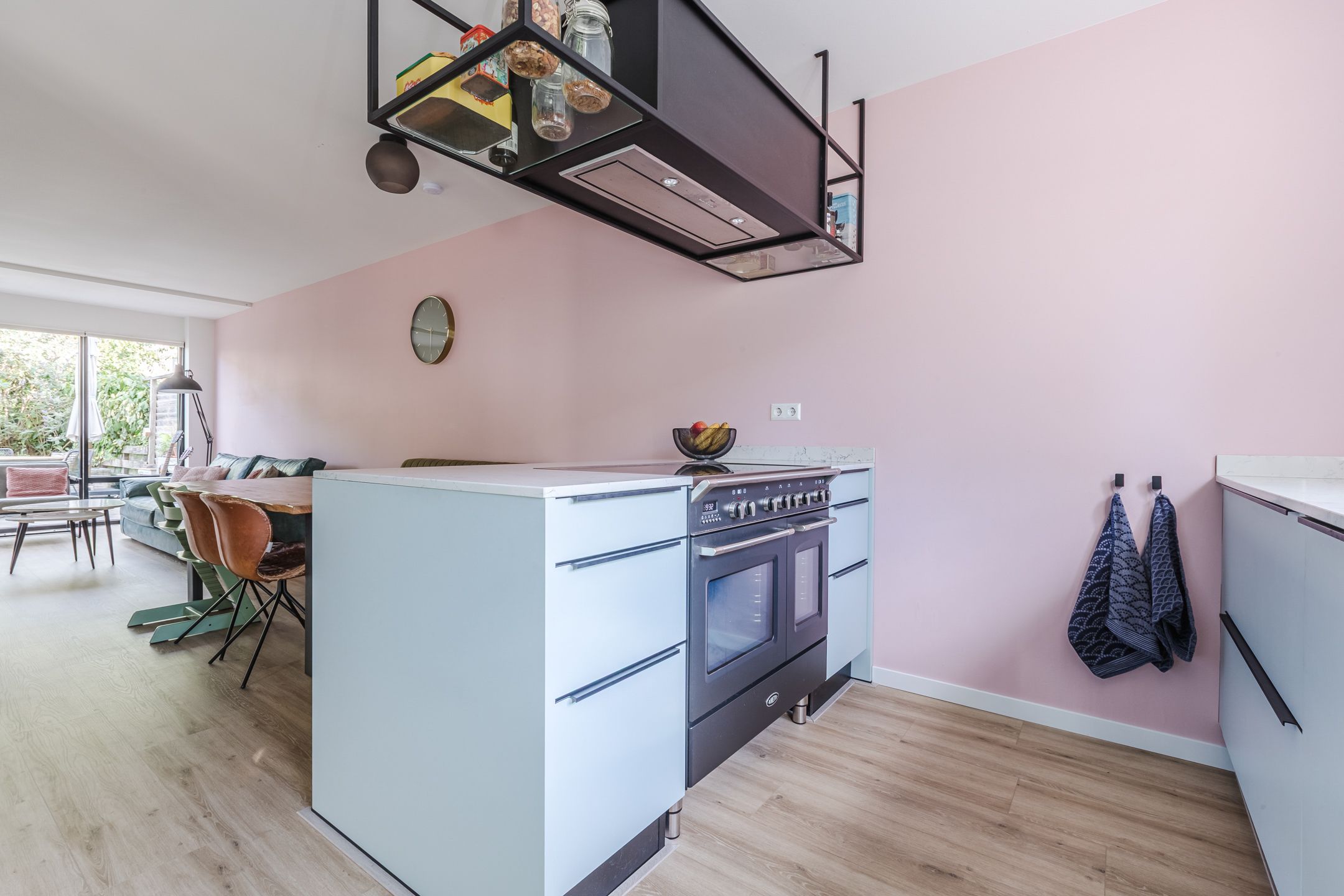 Photo 9 of Potvis 10