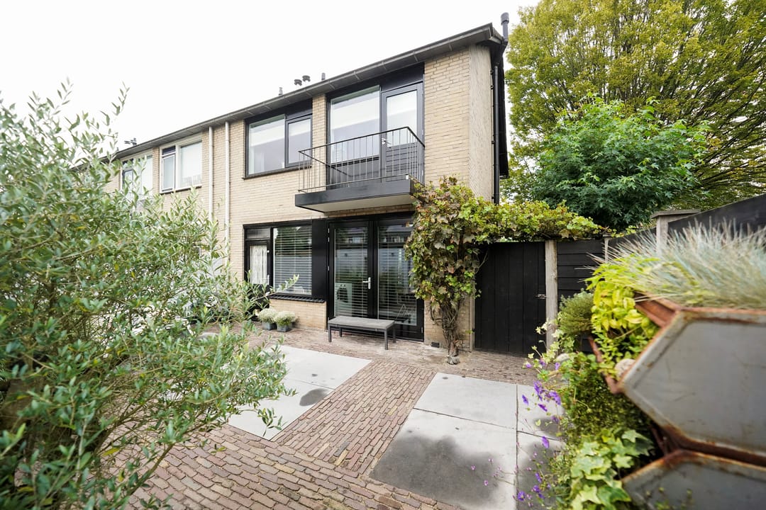 Photo 41 of De Steenkamp 61