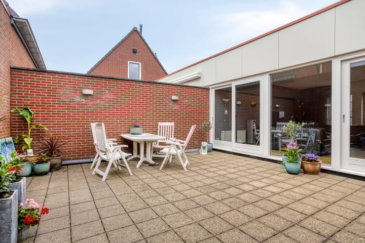 Foto 3 van Julianastraat 12