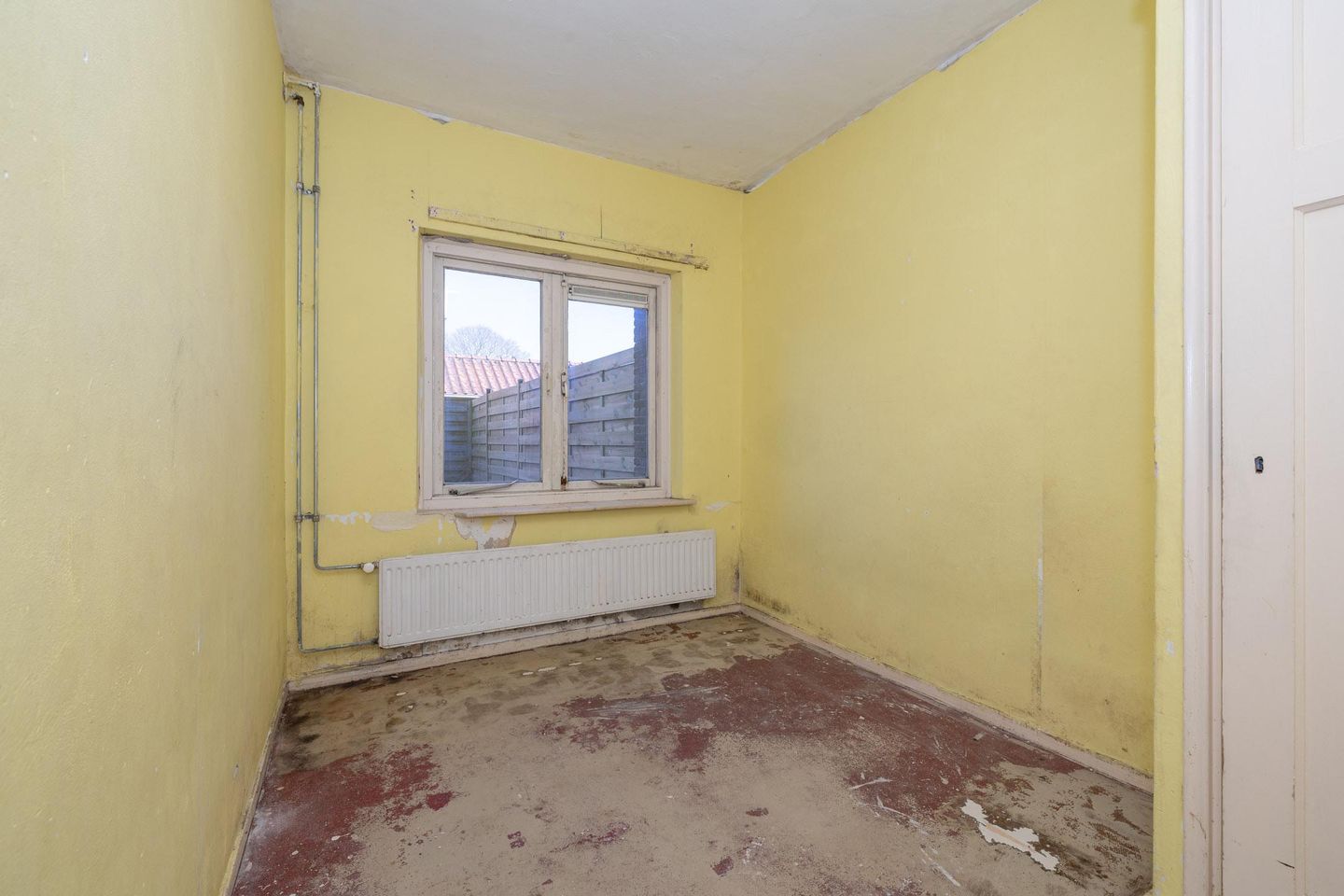 Photo 14 of Graaf Wichmanstraat 32