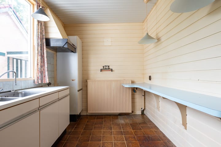 Foto 19 van Aluminiumweg 46