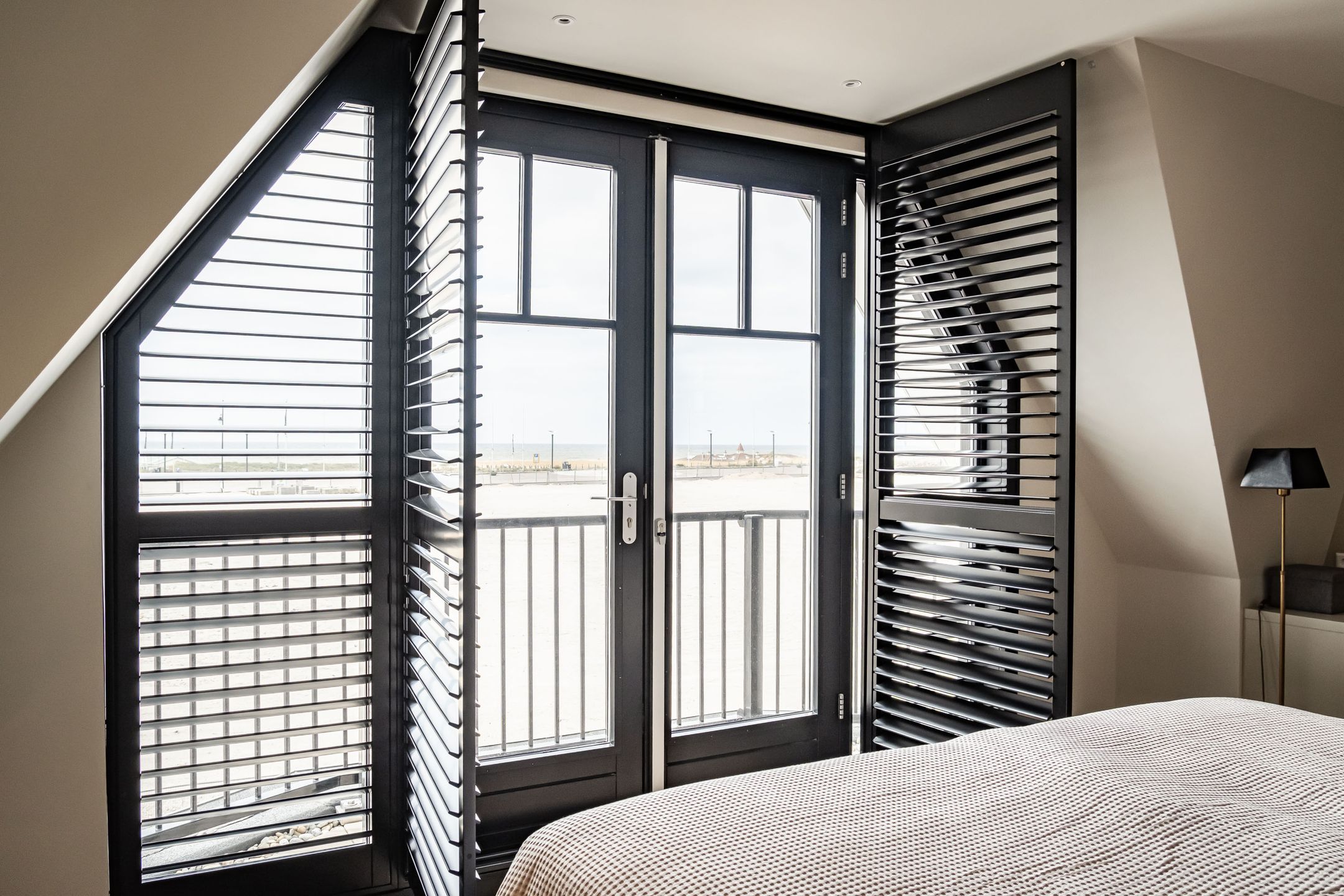 Photo 15 of Jan van Henegouwenweg 31