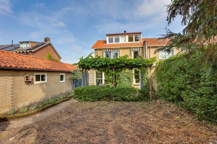 Foto 22 van Johan de Wittlaan 12