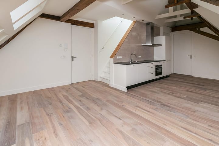 Photo 5 of Bakenessergracht 10-B