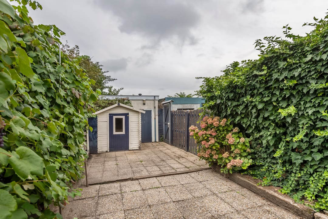 Photo 2 of Hoveniersweg 102