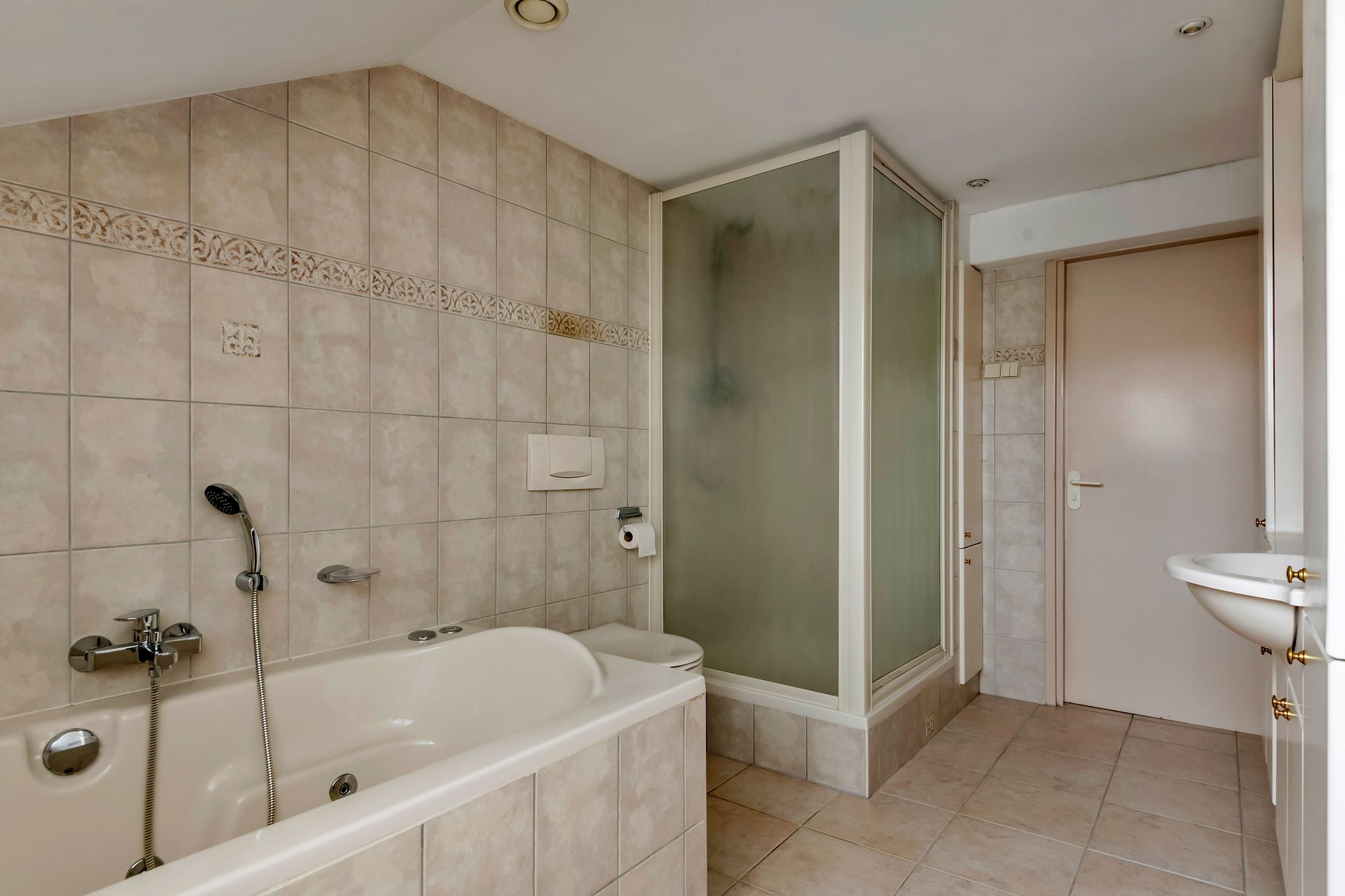 Photo 21 of Hoveniersweg 102