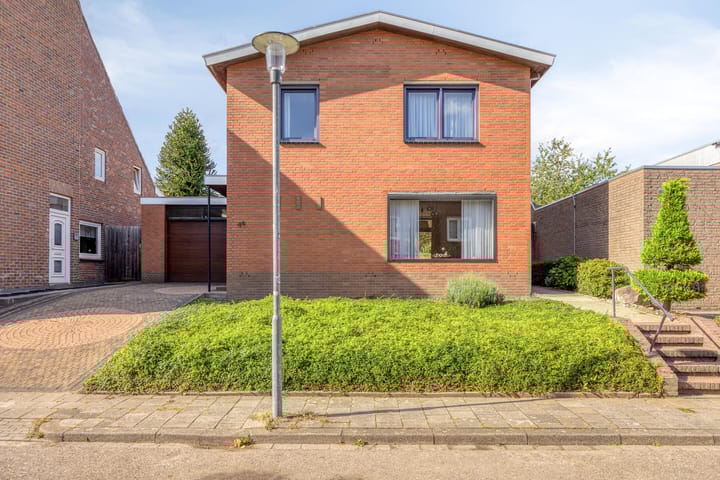 Foto 1 van Oudenboschstraat 44