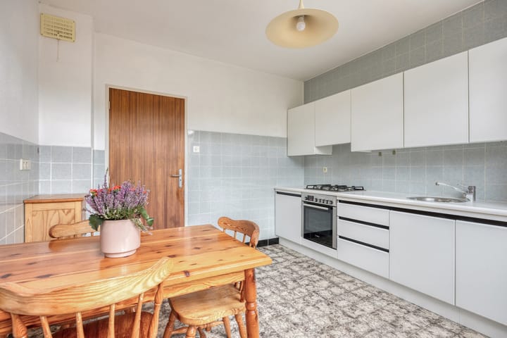 Foto 15 van Oudenboschstraat 44