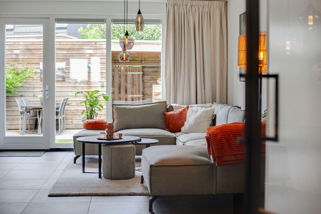 Photo 2 of Burgemeester Folkertslaan 43